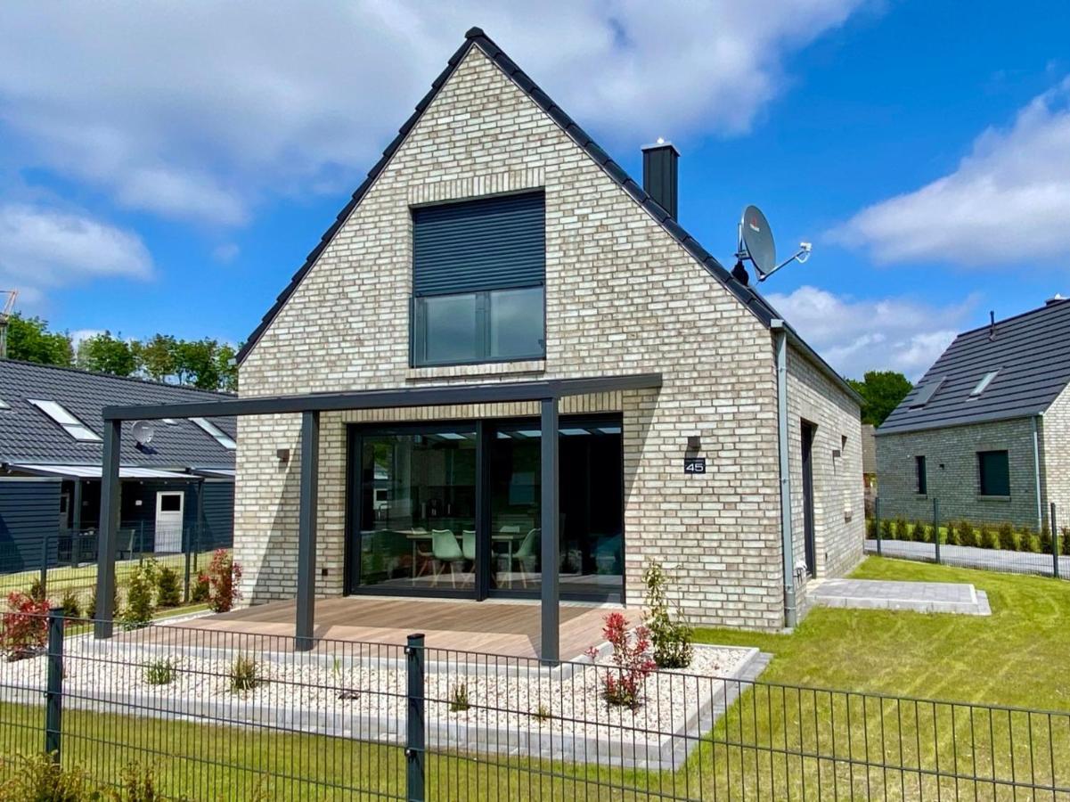 Ferienhaus Seestern Am Harkebruegger See Mit Sauna Und Kamin Barssel  Exterior photo
